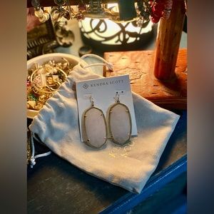 Gold Rimmed Rose Quartz Kendra Elle Earrings